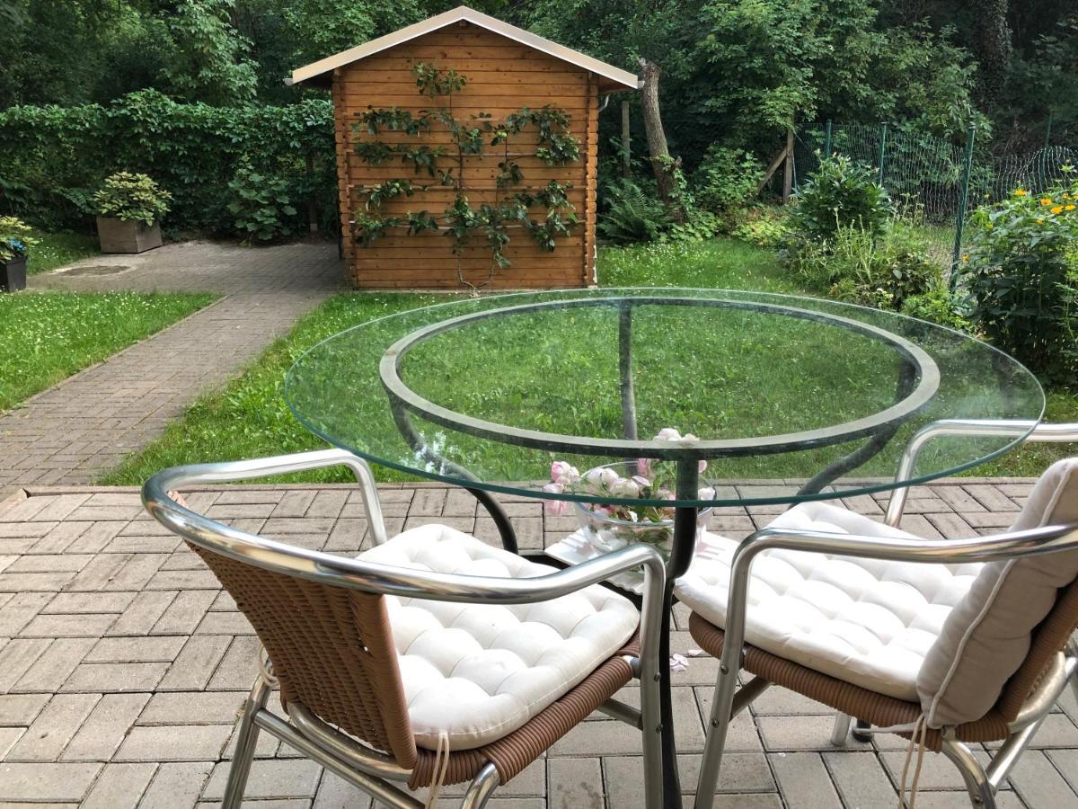 Appartement Like Complete Suite With Terrasse, Very Close To Centre, Beautiful, Superquiet, Parking !! Erfurt Esterno foto
