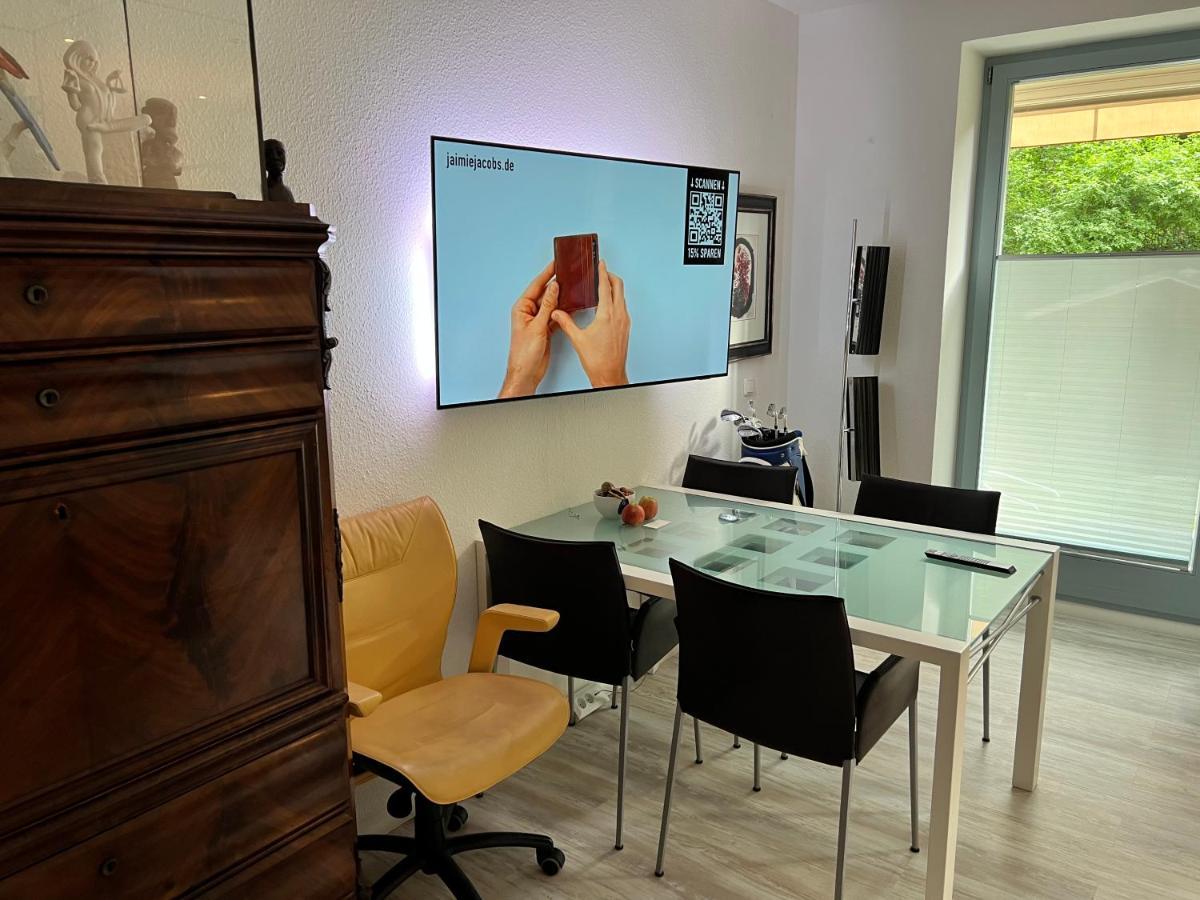 Appartement Like Complete Suite With Terrasse, Very Close To Centre, Beautiful, Superquiet, Parking !! Erfurt Esterno foto